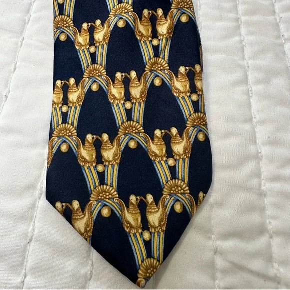 100% Silk Lanvin Paris Designer Blue and Gold Patterned Silk Tie - Picture 3 of 8